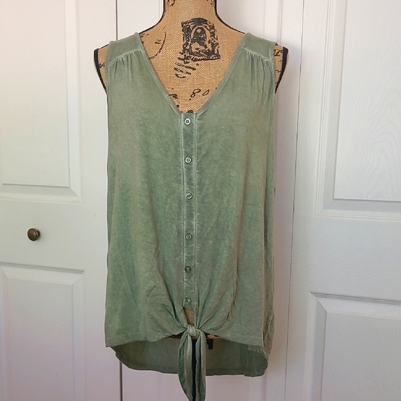 Jane and Delancey Tops - 🍃Jane and Delancey Top